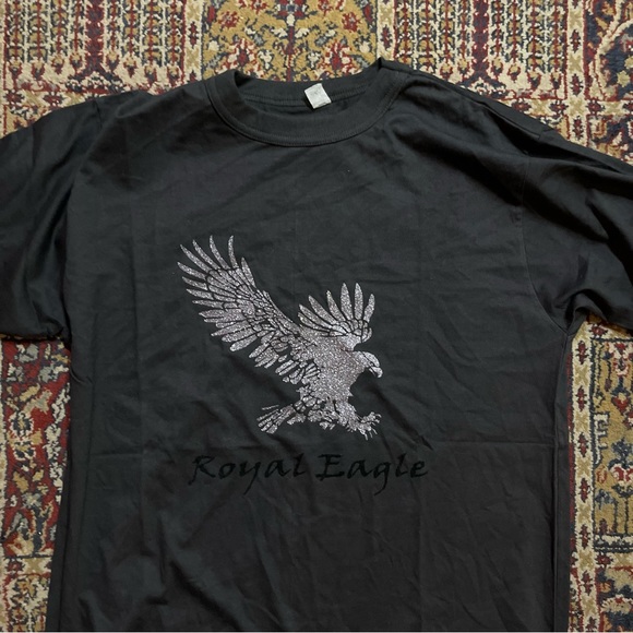 π Cool eagle shirt - Picture 2 of 4